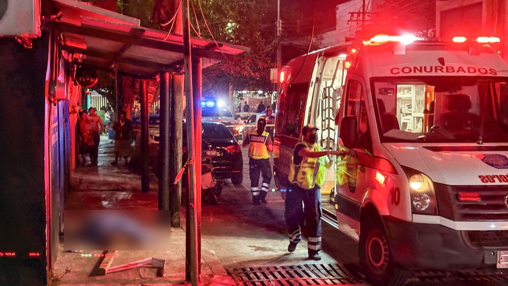 Deja Un Muerto y Varios Heridos Riña de Porras de Racing de Veracruz y Celaya en Boca del Río.