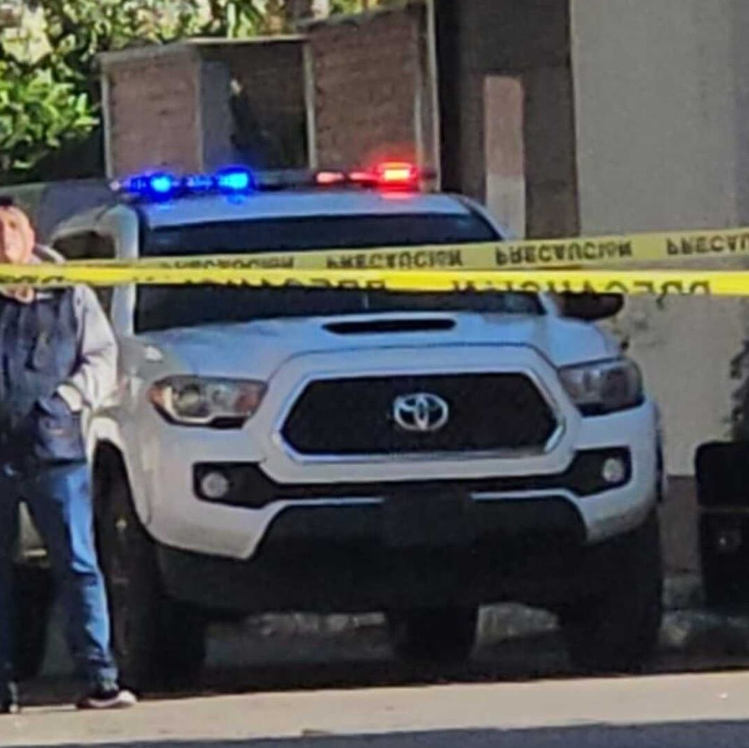 Hallan el Cuerpo de Una Persona Envuelto en Plástico en Lomas del Bulevar en Culiacán, Sinaloa. Foto: N+