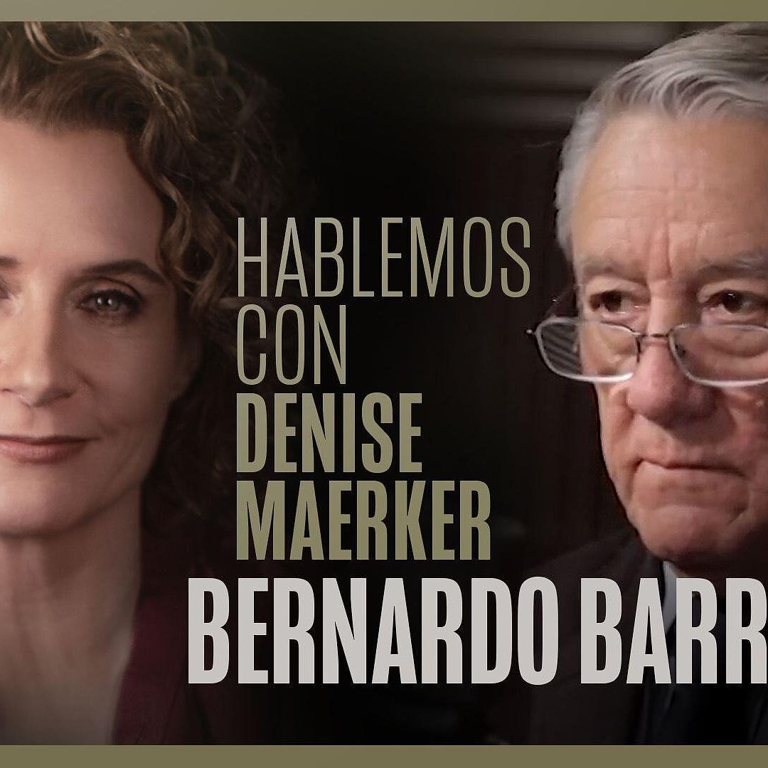 FOTO | Hablemos con Denise Maerker: Juan Gabriel Vásquez | Episodio 8