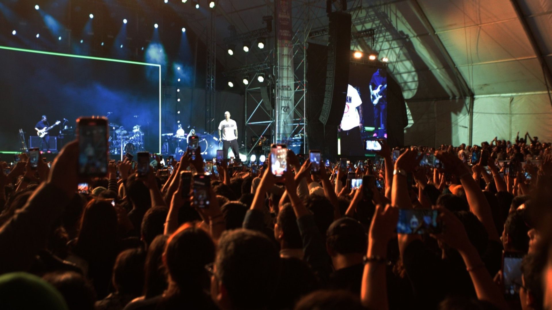 Belinda y Drake Bell se presentarán en la Feria de Puebla 2025