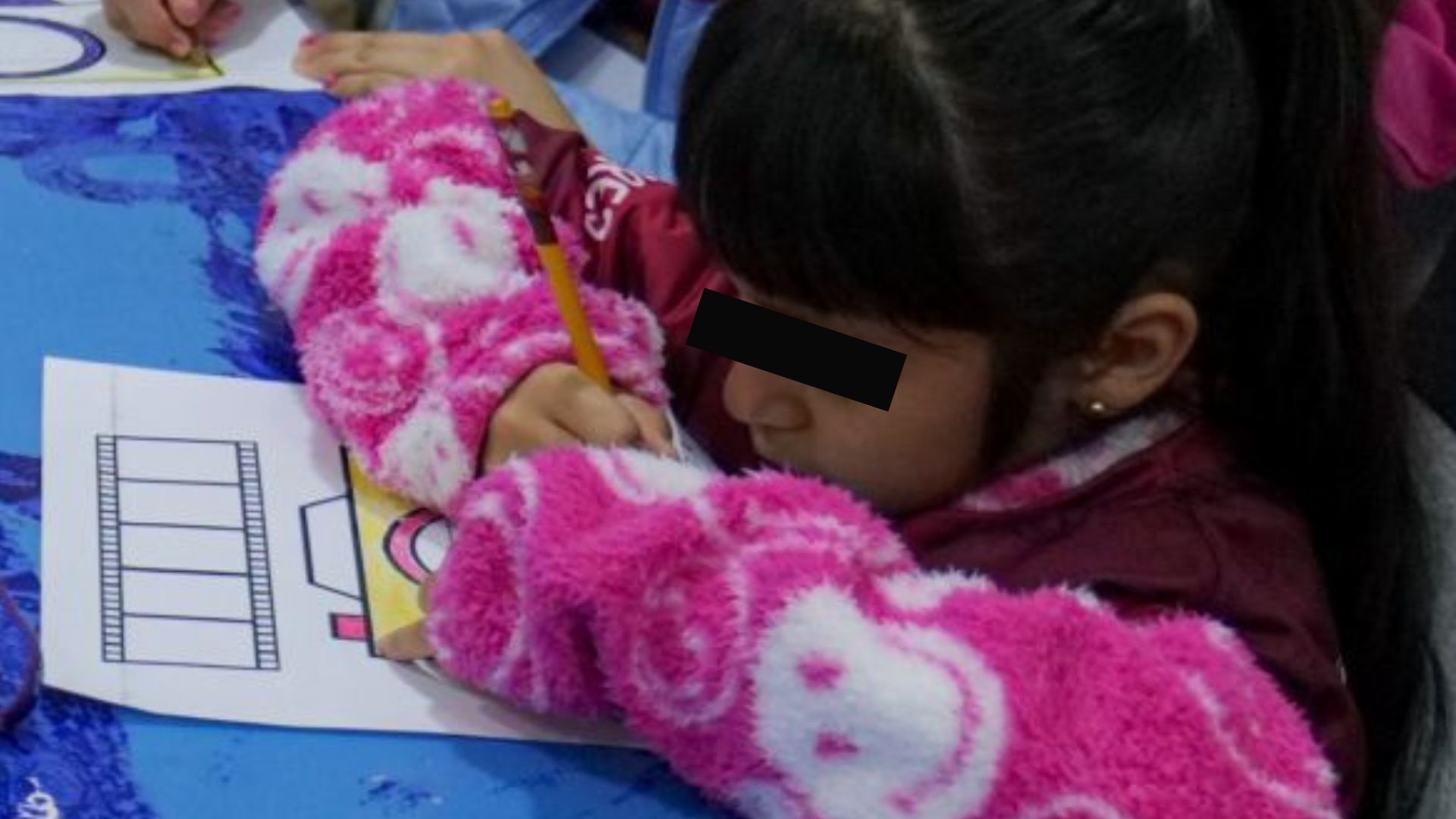Niña Caminaba Sola en la Carretera Texcoco-Lechería: Por Esta Razón Huyó de su Casa en Acolman