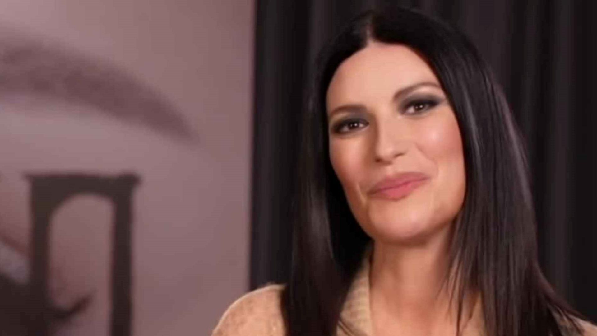 Laura Pausini celebra 30 años de trayectoria