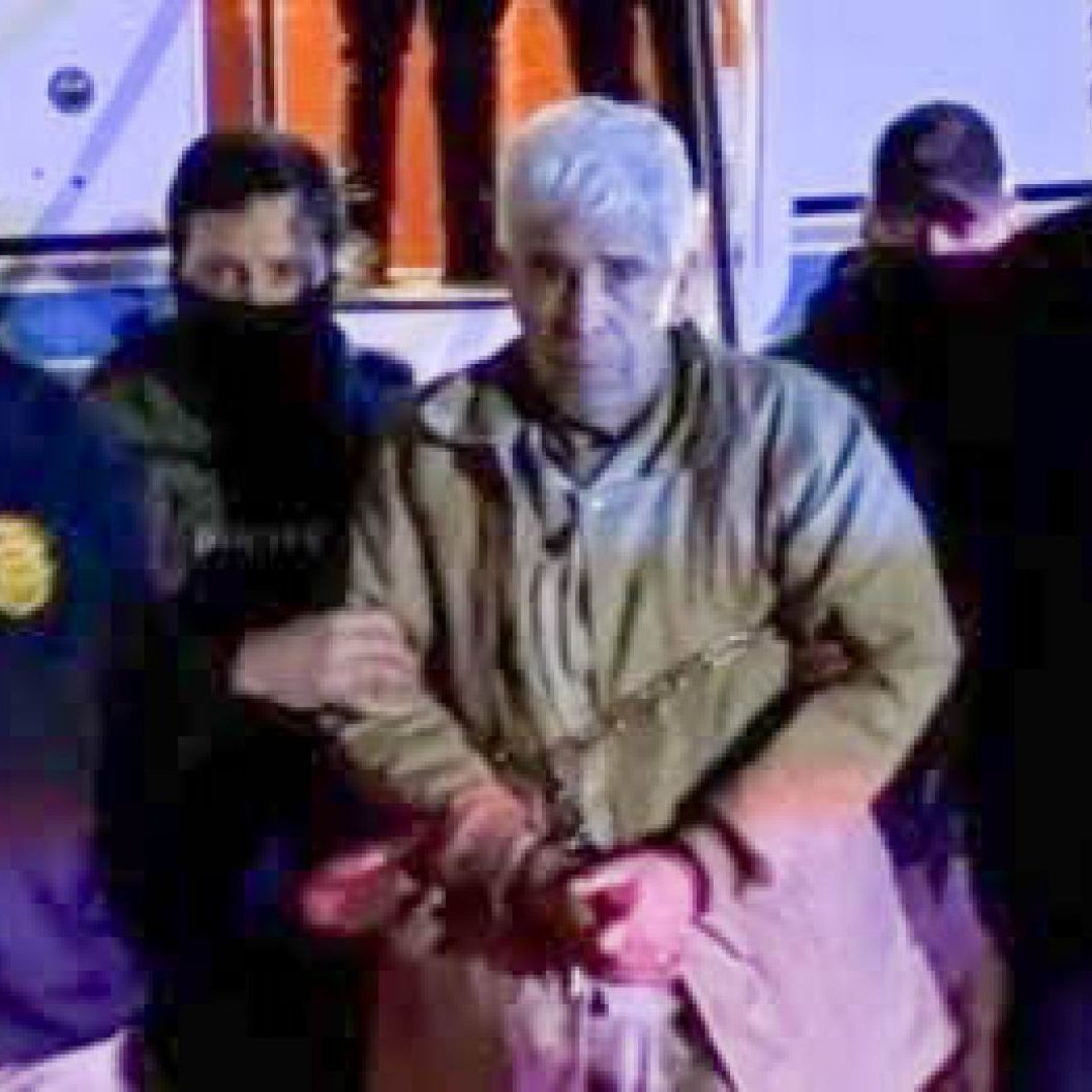 Rafael Caro Quintero después de ser entregado a autoridades estadounidenses