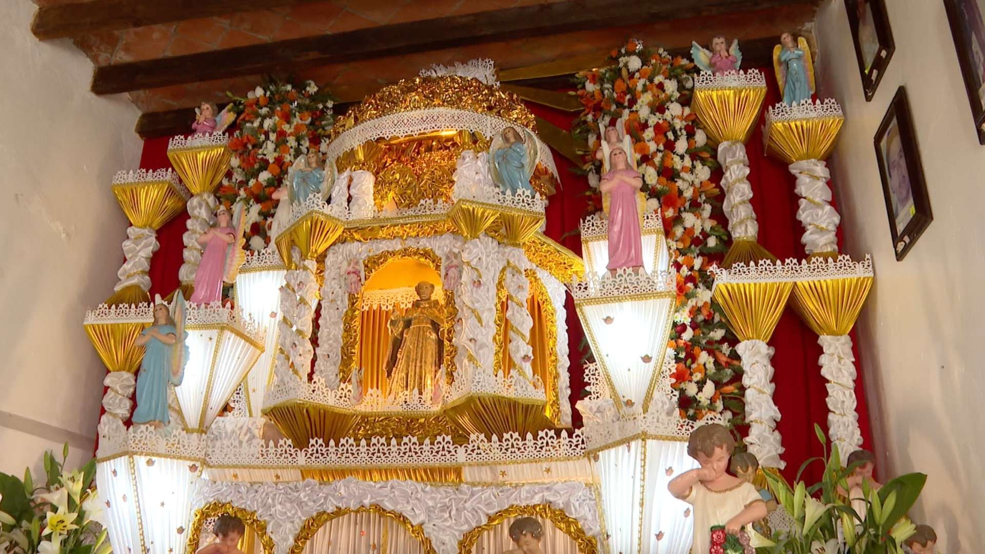Altar Monumental Huaquechula Día de Muertos Dedicada Víctimas Lluvias Sierra Norte Puebla