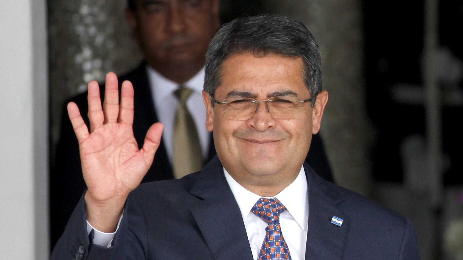 Juan Orlando Hernández agradece a Trump indulto