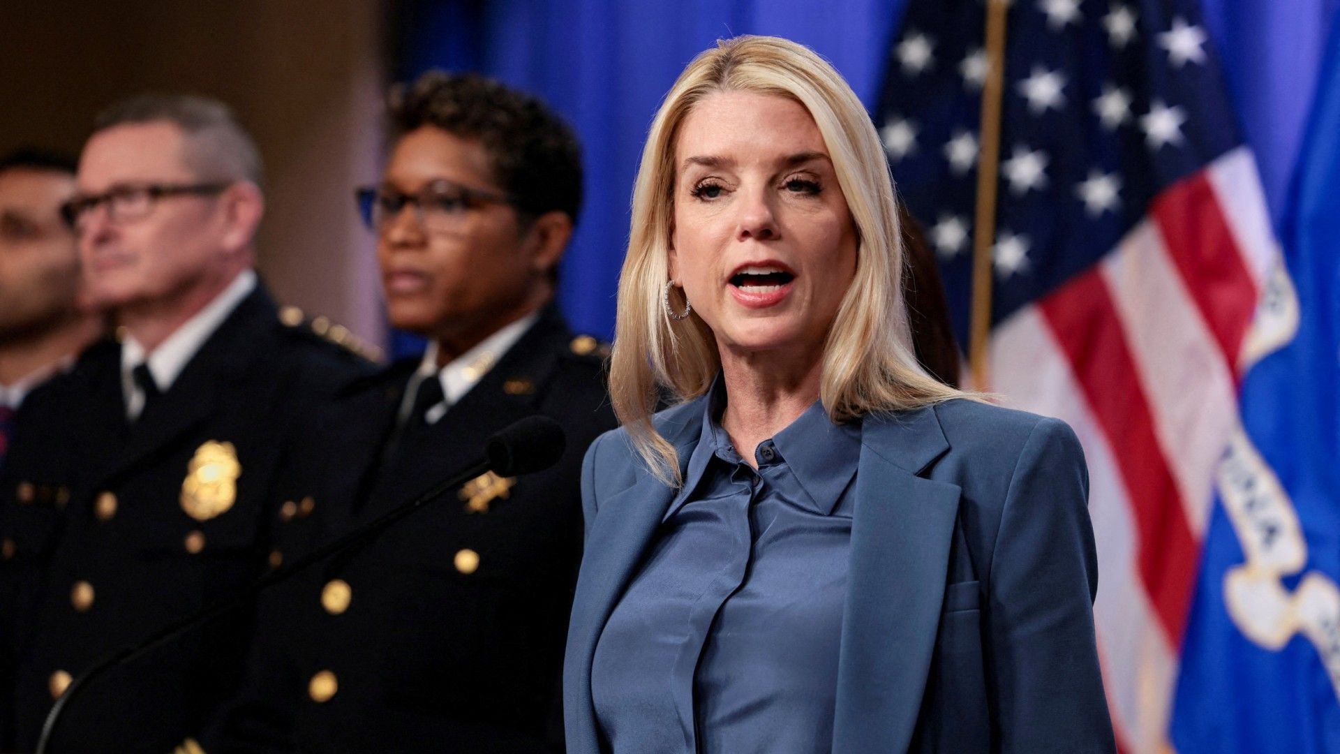 Pam Bondi Informa Que Maduro y Su Esposa Fueron Imputados en el Distrito Sur de NY