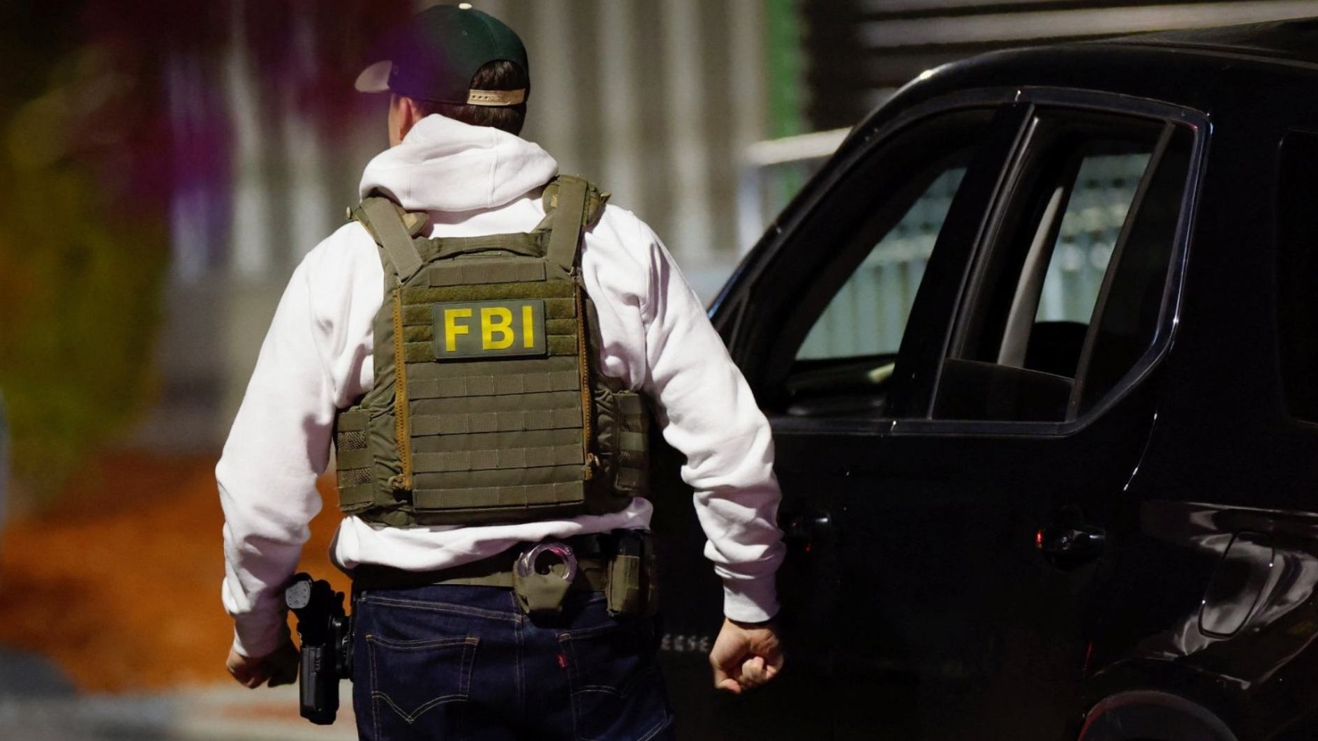 Tiroteo en Oregon Hoy: Dos Heridos en Incidente entre Agentes del FBI y Patrulla Fronteriza