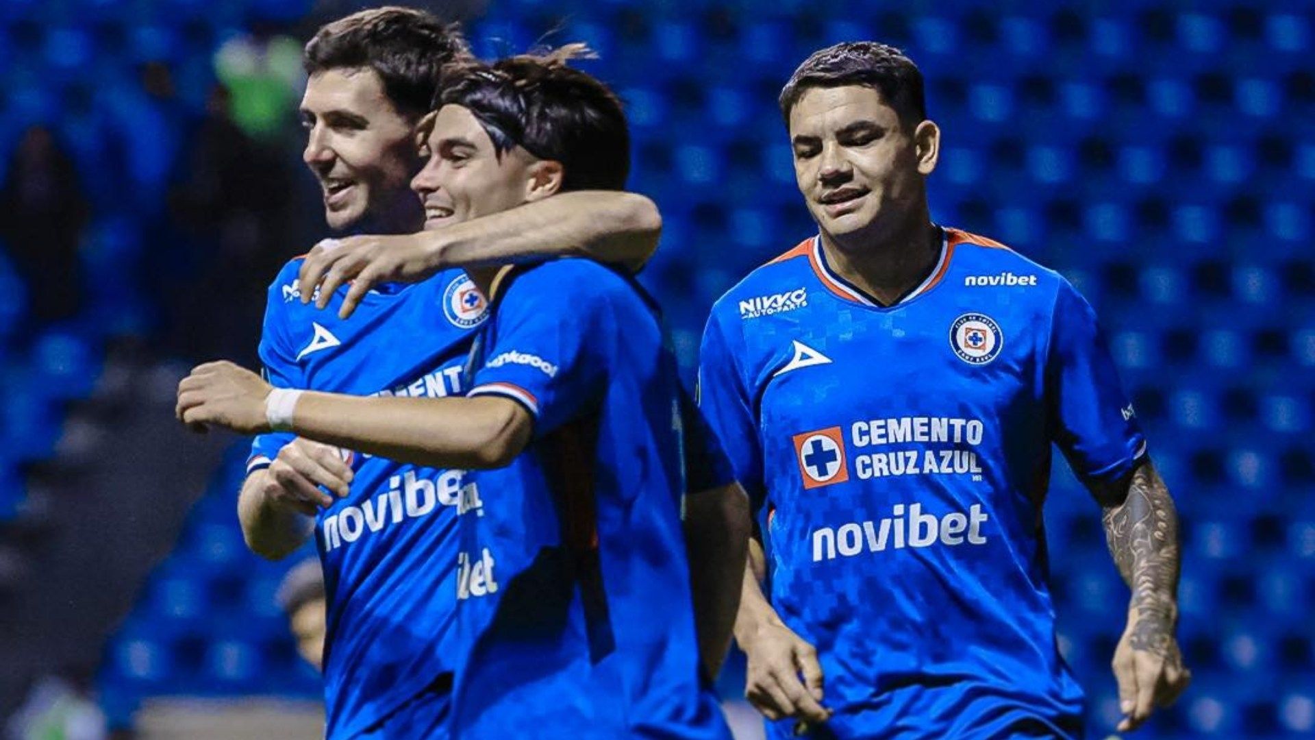 Luka Romero le anotó tres goles al Vancouver FC en el partido de vuelta.