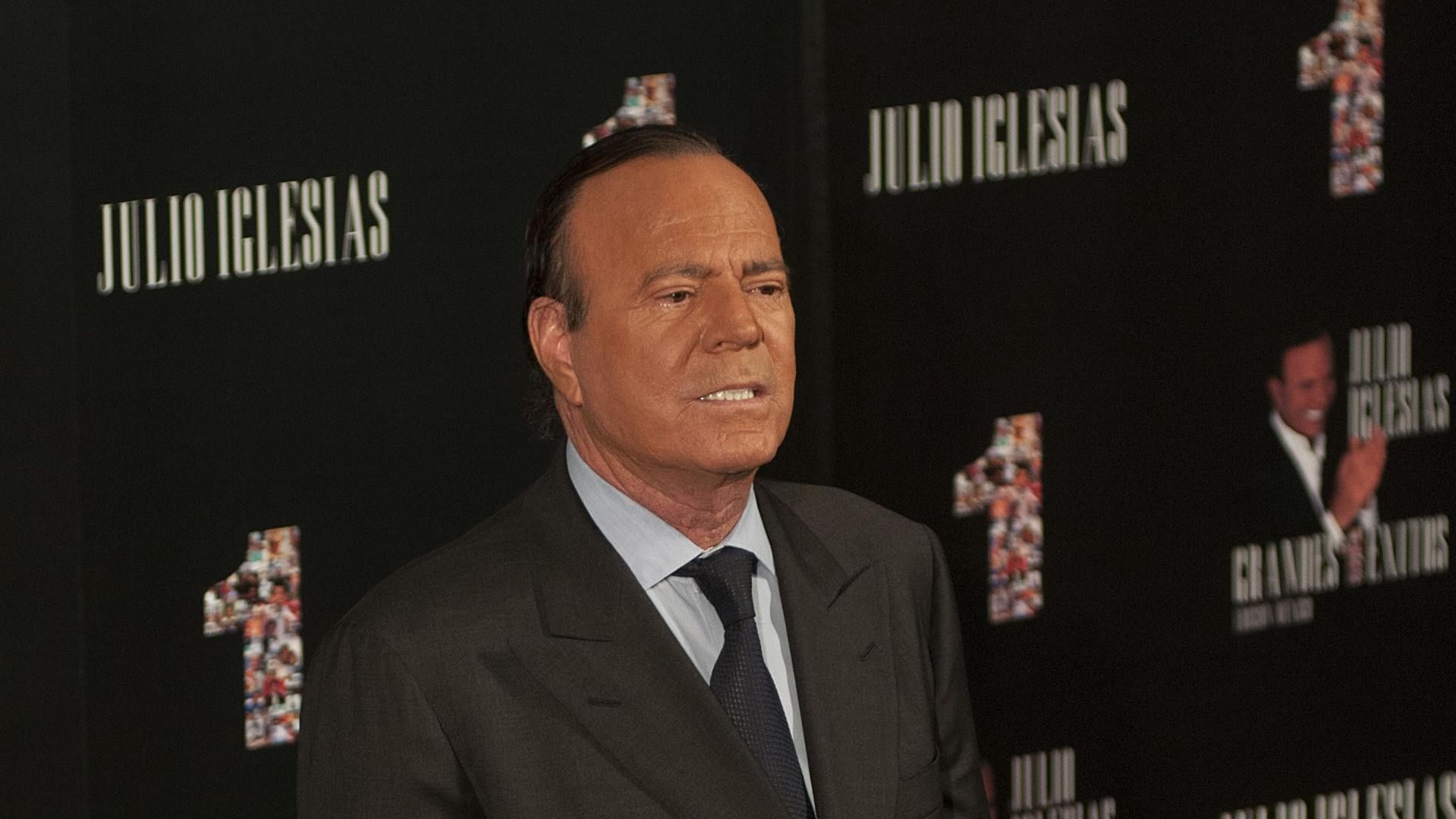 Julio Iglesias en conferencia de prensa en mayo de 2013. Foto: Cuartoscuro | Archivo
