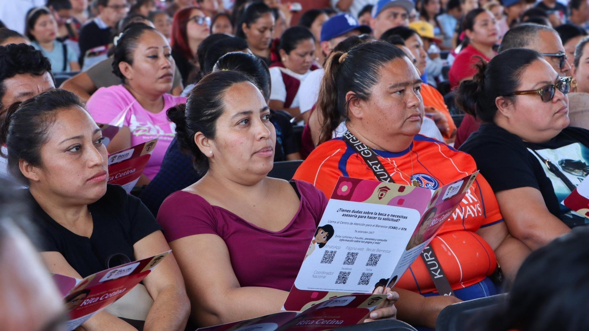 Primera fase del registro de la Beca Rita Cetina para primaria