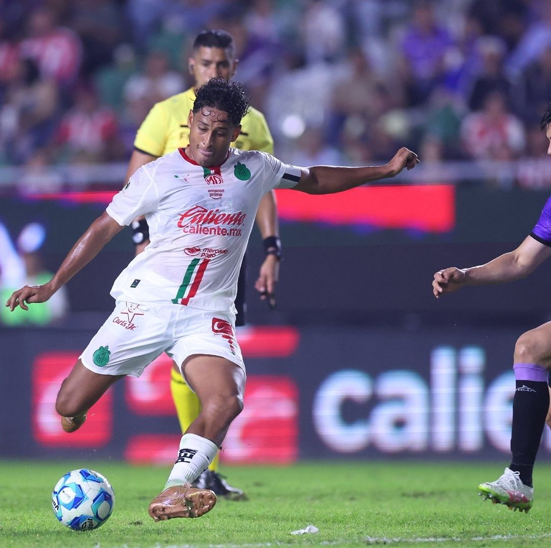 Guadalajara con Paso Perfecto, Hila 5 Triunfos al Vencer a Mazatlán