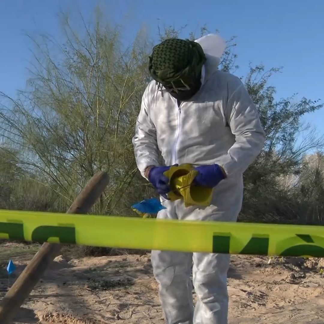Cruces de ADN Permite Identificar a Seis Cuerpos Hallados en Fosas del Valle de Mexicali