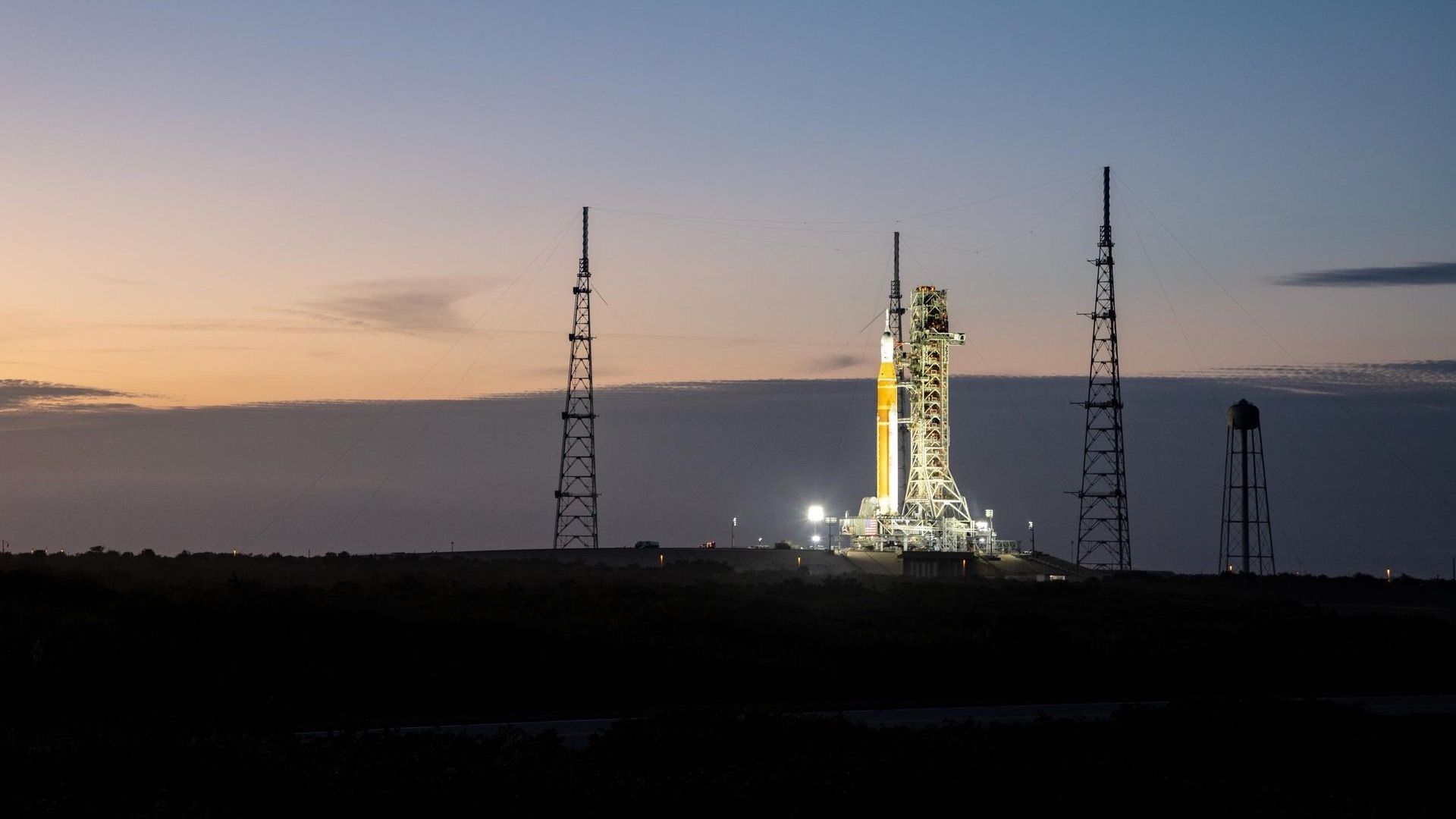 La NASA adelanta ensayo y carga de combustible de la misión Artemis II que irá a la Luna