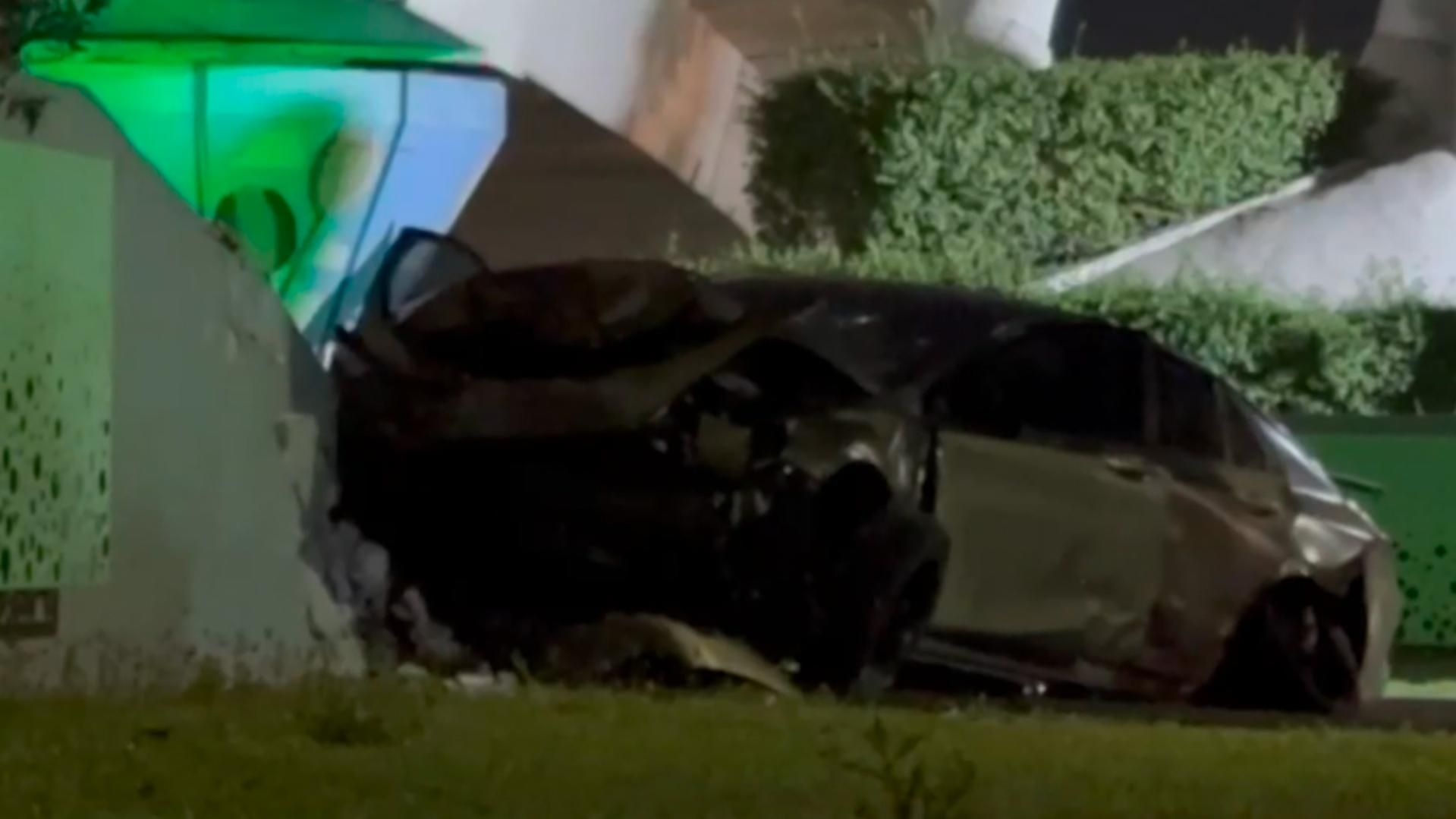 Carro involucrado en choque
