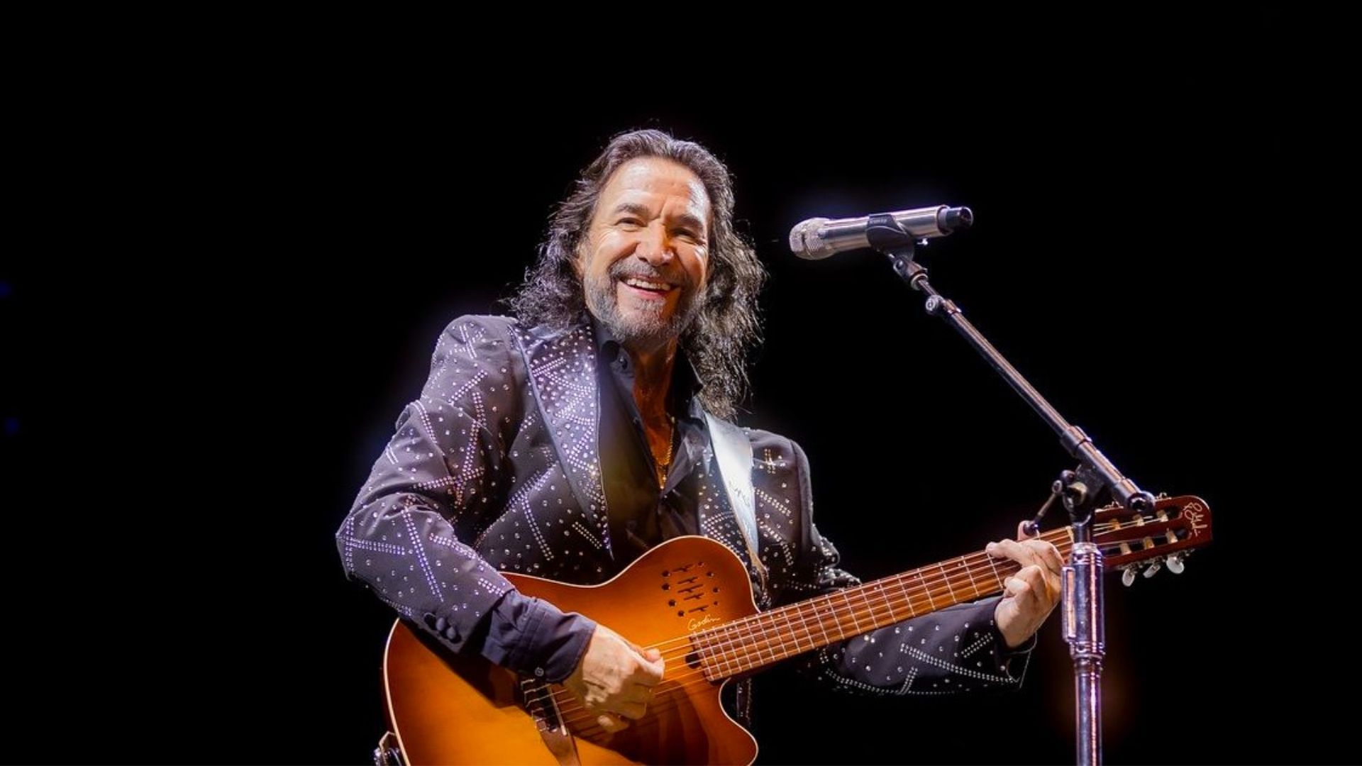 Marco Antonio Solís "El Buki"