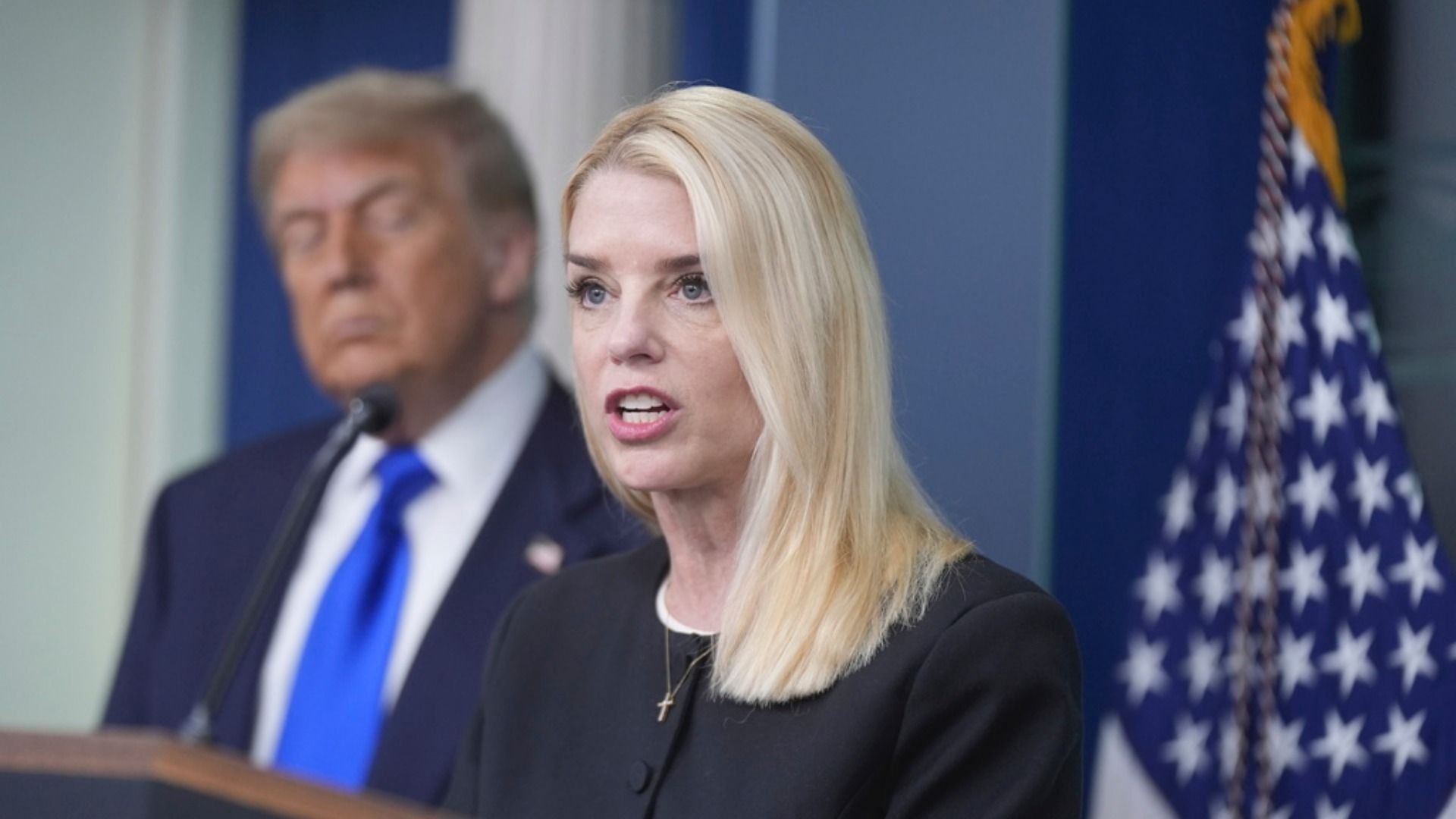 Conferencia de Pam Bondi con Donald Trump, en la Casa Blanca