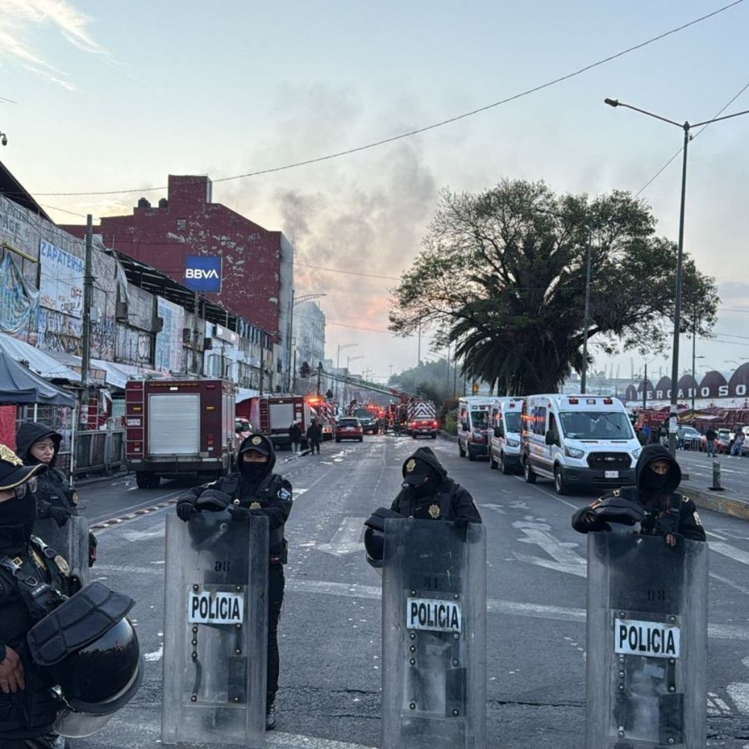 Calles cerradas en la zona del Mercado de Sonora