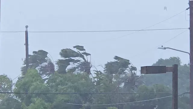 Efectos del tifón Sinlaku en Saipán, en las Islas Marianas del Norte