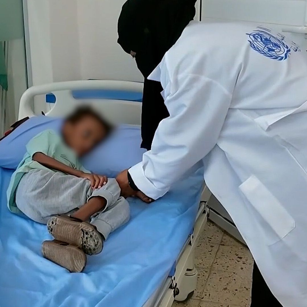 Niño Vuelve a Caminar tras Superar Desnutrición