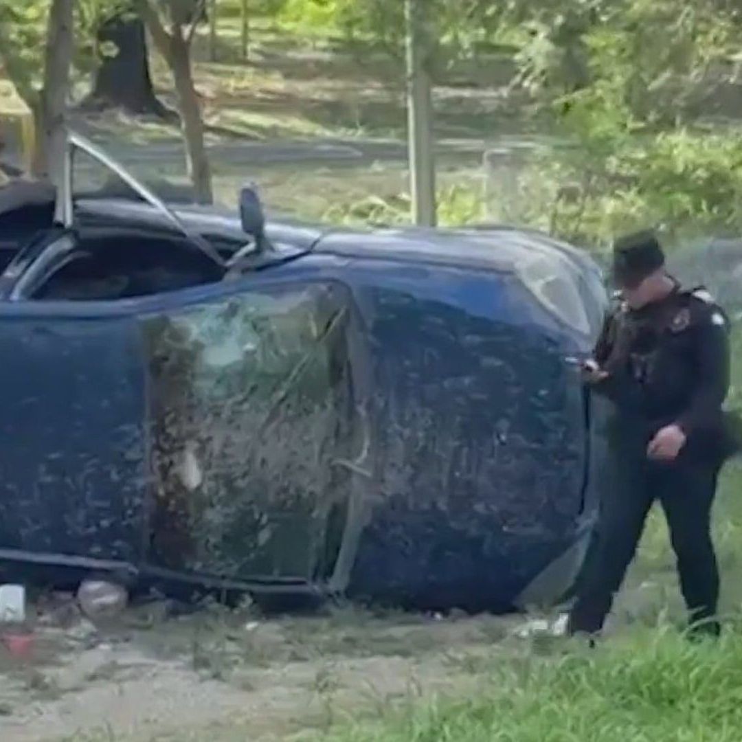 Muere Uno y Quedan Dos Heridos en Volcadura en Apodaca