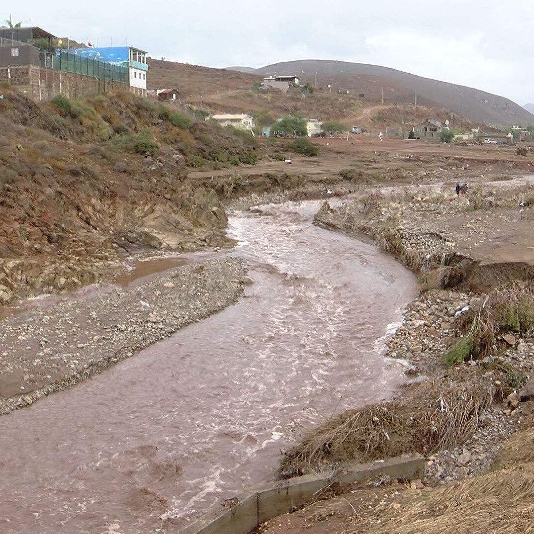 Siete Personas Desaparecidas y Múltiples Daños en Ensenada por Tormenta Rachel