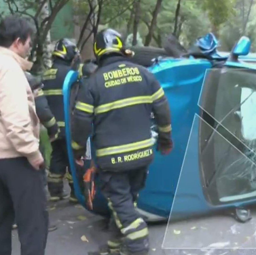 Vuelca Automóvil en la Miguel Hidalgo: Así Está la Circulación en la Zona