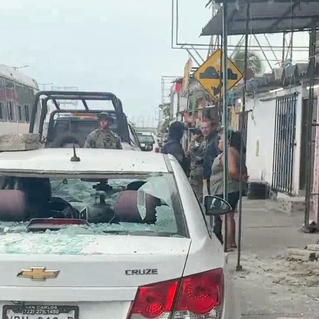 Movilización Policiaca por Disturbios en la Avenida Rafael Cuervo en Veracruz