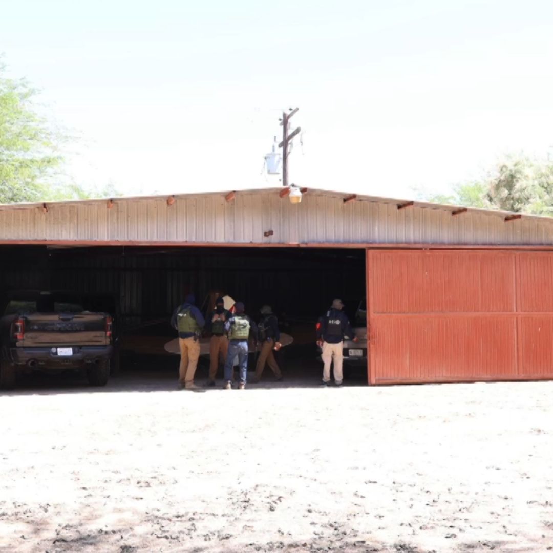Aseguran Avioneta y Vehículos Robados en Valle de Mexicali