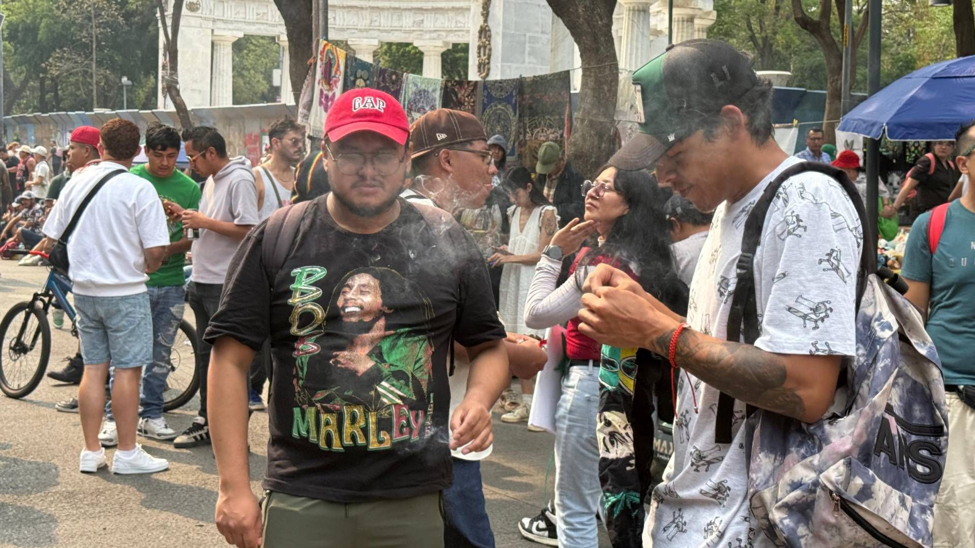 Salen colectivos a marchar en CDMX por acceso libre a Cannabis.