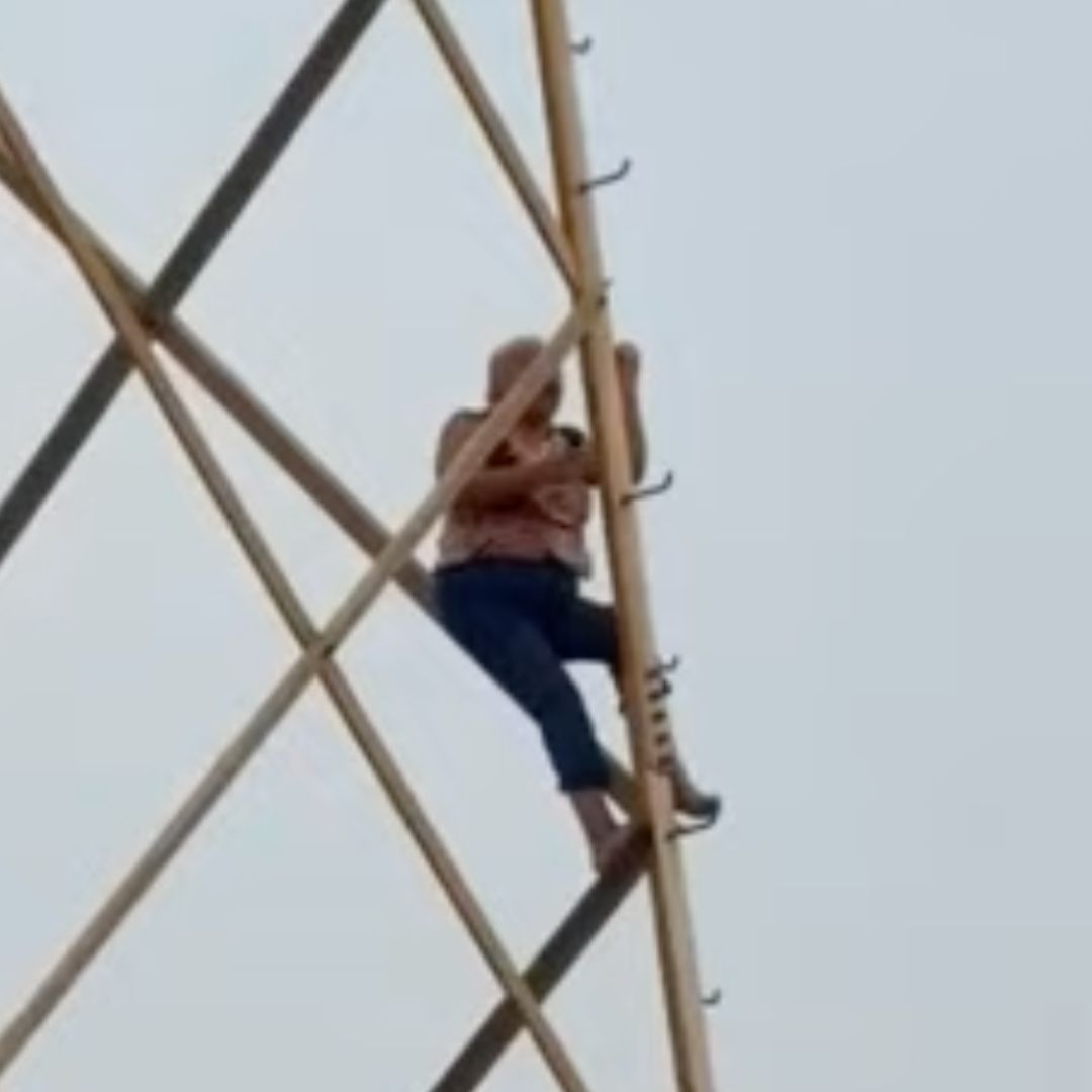Sube a torre