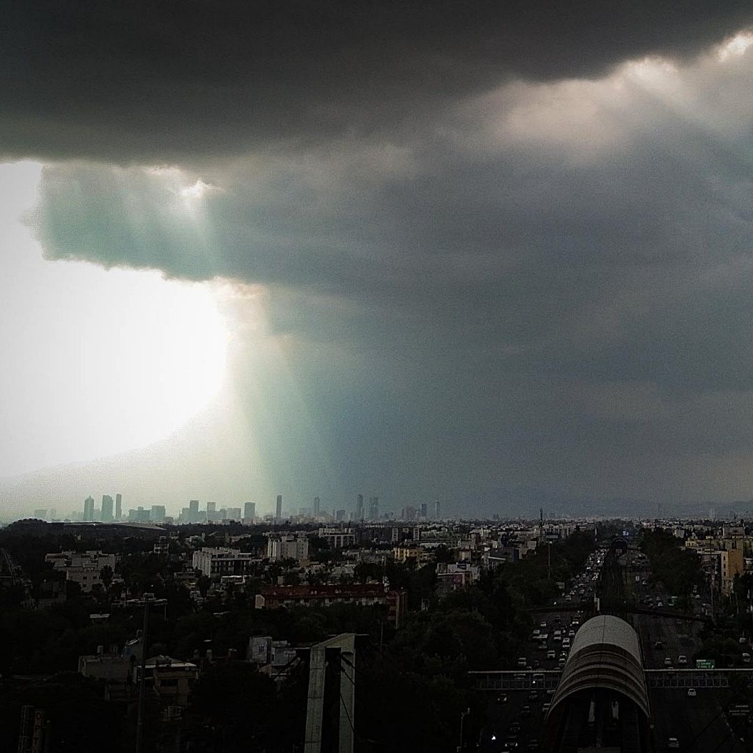 Lluvia intensa en la Ciudad de México en agosto de 2025. Foto: Cuartoscuro | Archivo
